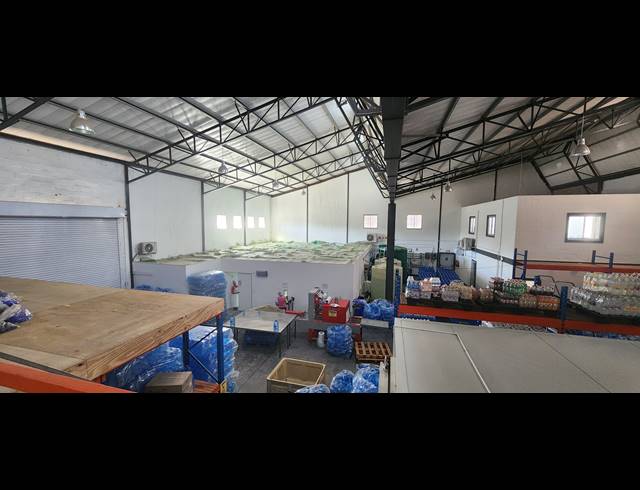 1,100M² WAREHOUSE TO LET IN RIVERGATE